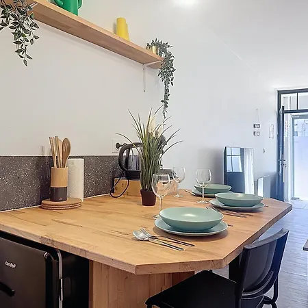 2 Niveaux Charme & Confort Apartament *